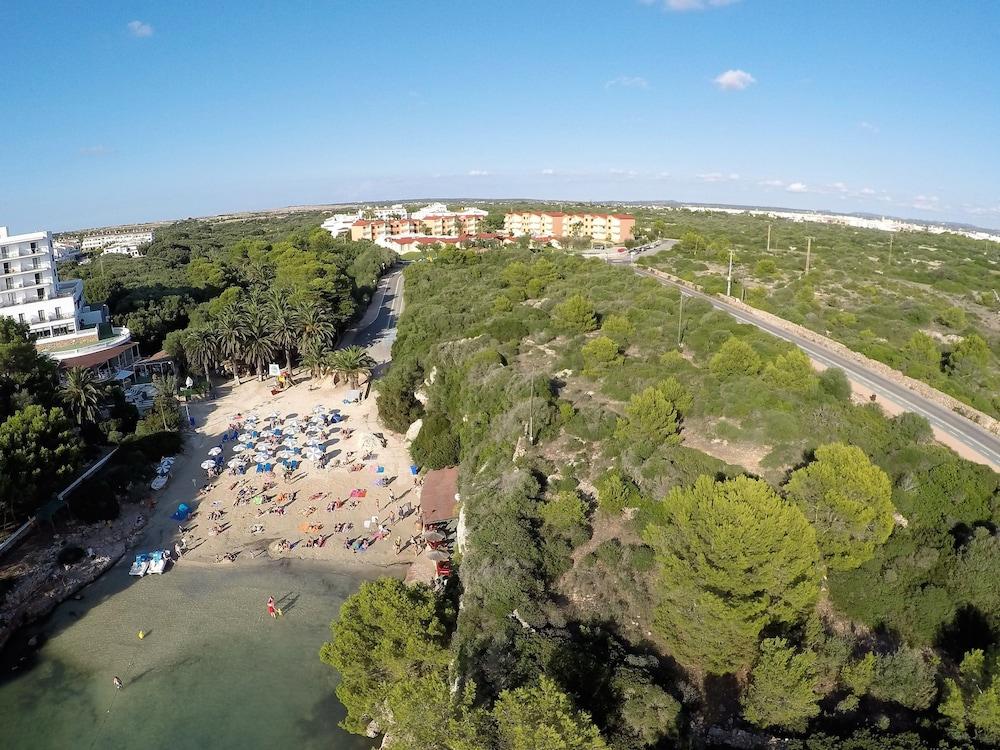 Pierre & Vacances Menorca Cala Blanes 卡拉恩·布拉内斯 外观 照片